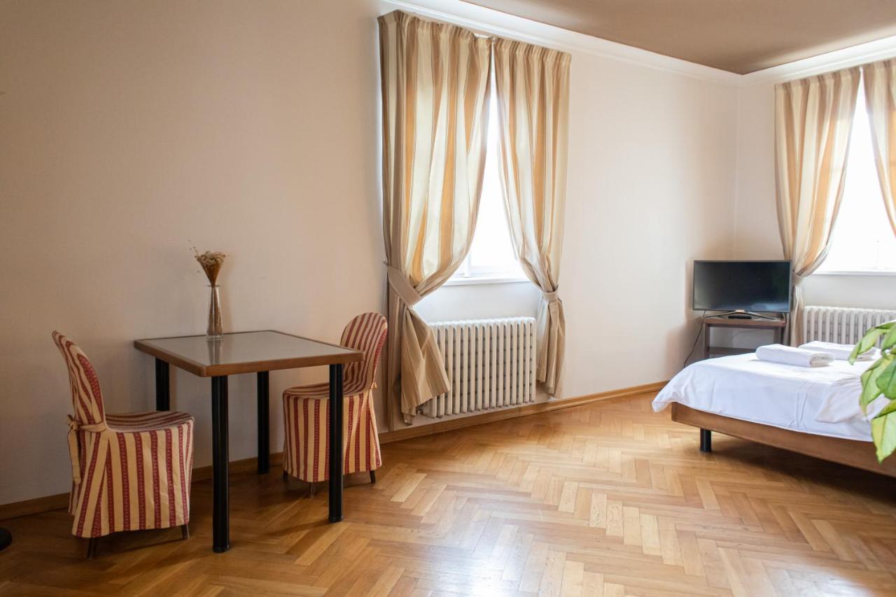 Residence Thunovska Prag Exterior foto